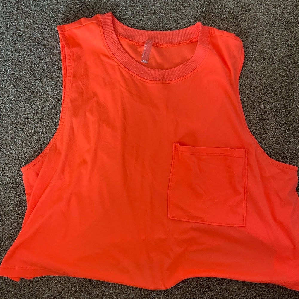 Neon Orange Fp movement